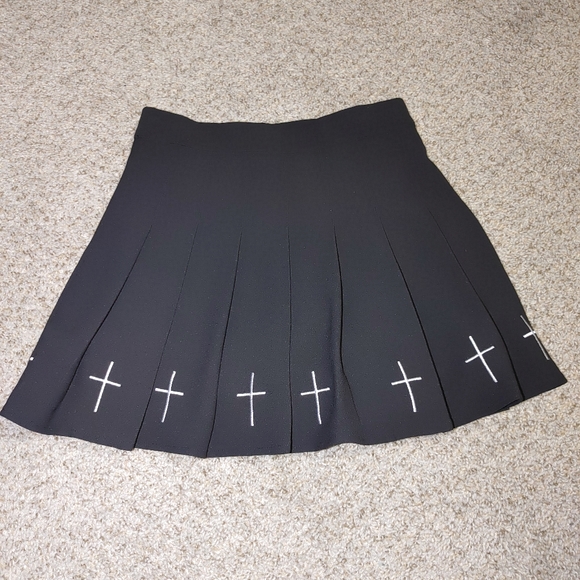 Punk Cross Embroidery Skirts Pleated Women High Waist Mini Skirts Cross Female B - Picture 3 of 4